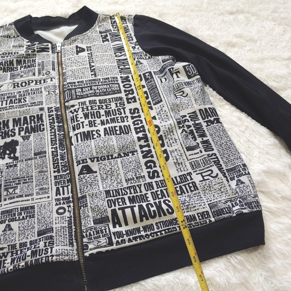 Blackmilk Harry Potter Daily Prophet Newspaper Bomber Size Large - Picture 9 of 15